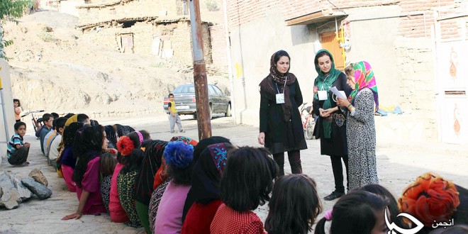 حضور کمیته آموزش در روستاهای”دەرەوەران” و “هەنجیران”