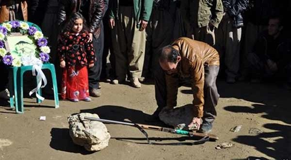 شکارچیان مردانگی را از این مرد بیاموزند