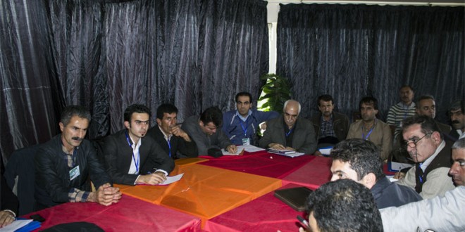 ادامه ی سومین کارگاه مدیریت یکپارچه زیست بومی تالاب زریبار