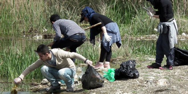 از شعارهای پر سرو صدا تاااااااا نوش دارو بعد از مرگ زريبار