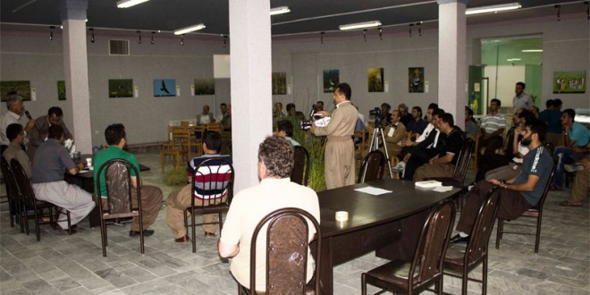 گزارش تصویری اختتامیه نمایشگاه عکس پرندگان تالاب زریبار