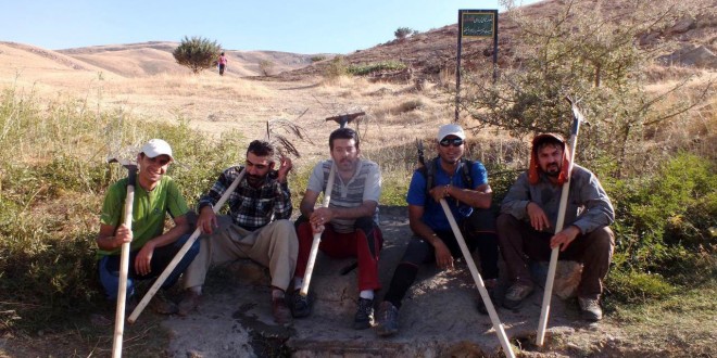 کنترل آتش سوزی مراتع و کوهستان های دۆڵی شێروه در نقده