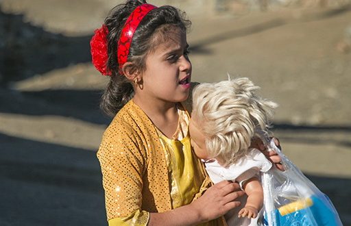 گالری تصاویر”بازی حق همە کودکان است”