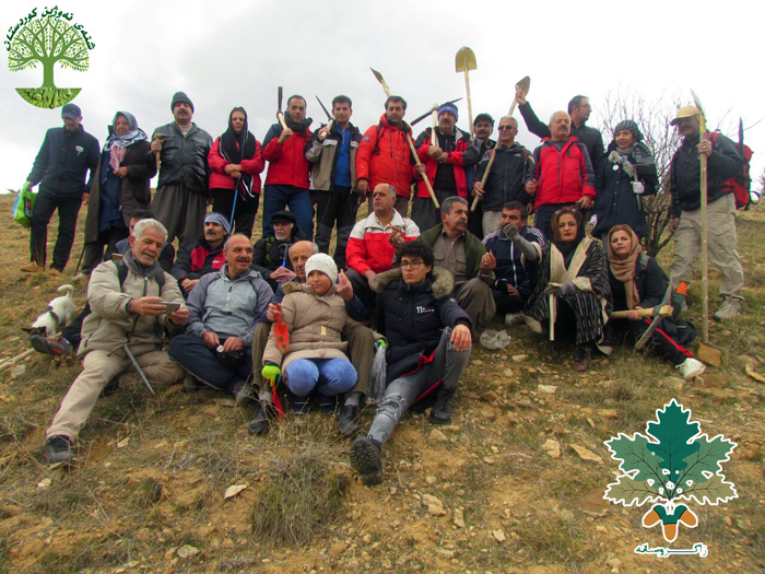 هەڵمەتی چاندنی بەڕوو لە ئاویەر لە لایەن ژینگە پارێزان و شنەی نەوژین کورستان